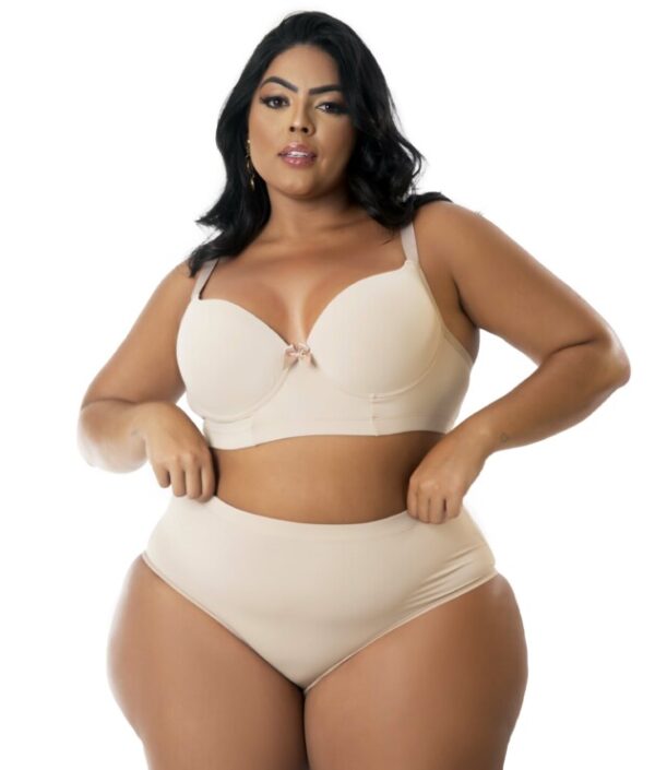 Conjunto de Lingerie Plus Size – Estilo e desejo em cada detalhe - Imagem 4