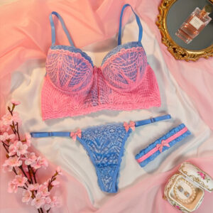 🍭 Conjunto de Renda Bicolor com Perneira – Algodão Doce | Sensualidade & Elegância